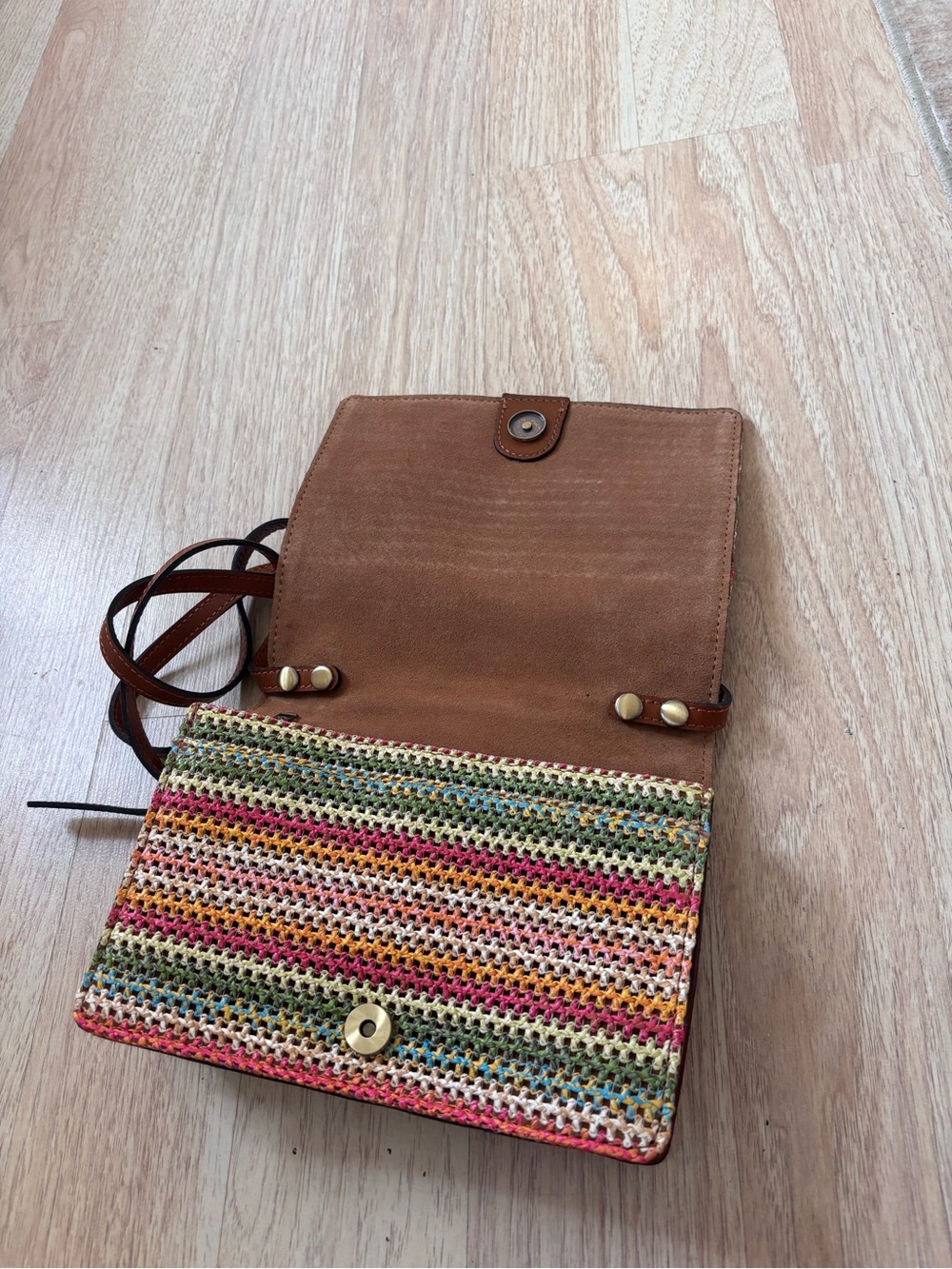 Patricia Nash Bohemia/Summer Beach Woven/Crochet Crossbody - Picture 6 of 7